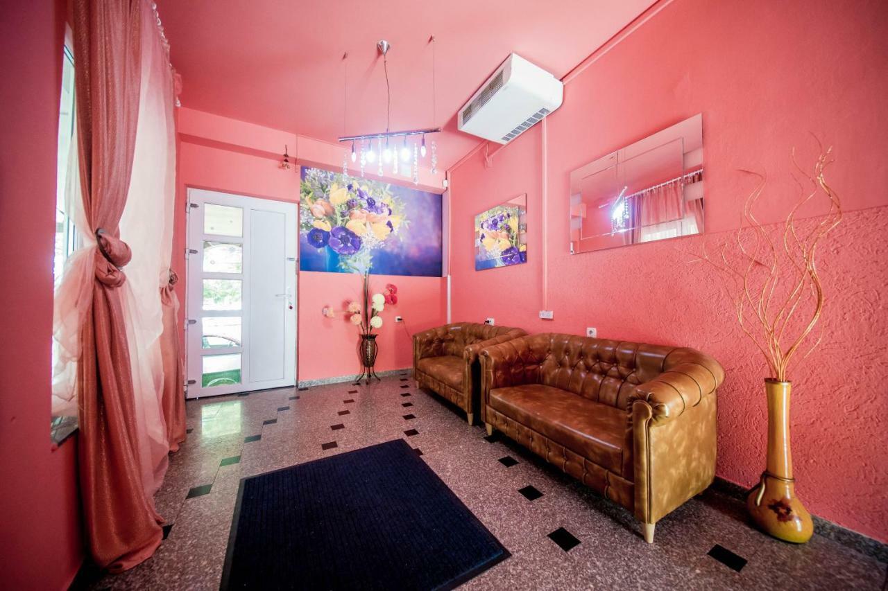 Hotel Darosy Arad Exterior photo